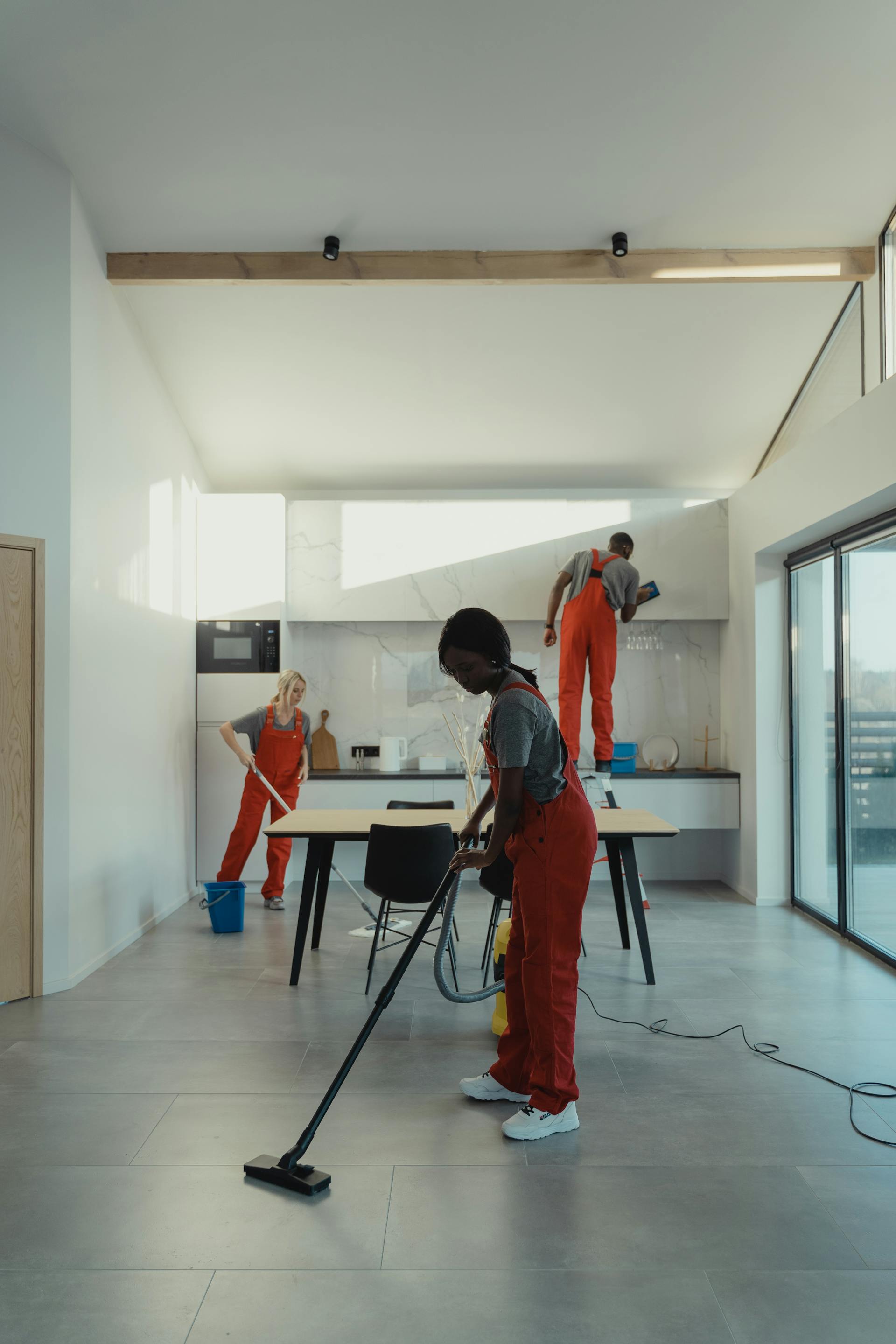 Professional commercial cleaning service near me in Metro Detroit